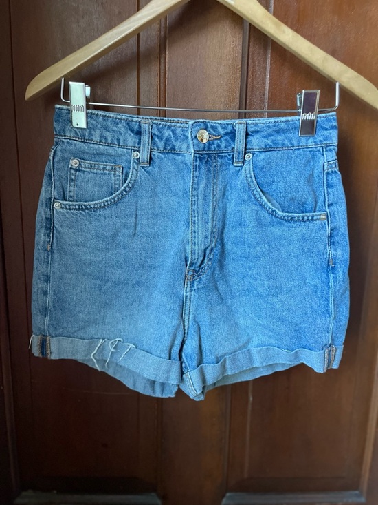 Divided Pants - Divided by H&M women's size 4 denim shorts